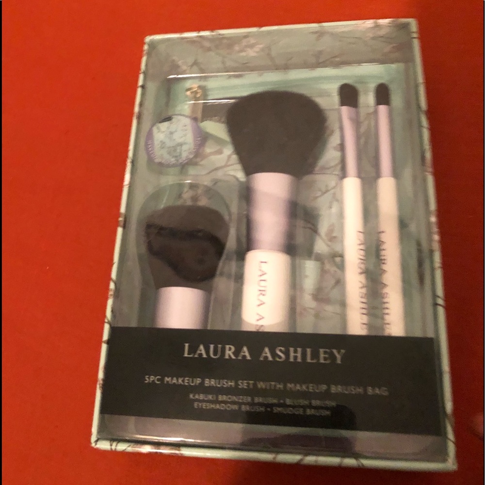 Make up brushes brand new!!!